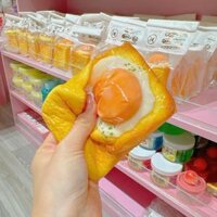 Đồ Chơi Sticky Squishy Bánh Gối Ốp La