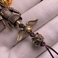 Đôi cánh thiên thần Tây Tạng cổ điển Back Cloud Harness Wings Move to Play Phụ kiện Star Moon Baixiang Vòng tay Ba chiều cũ 复古藏式天使之翼背云线束翅膀会动文玩配饰星月百香手串老型立体