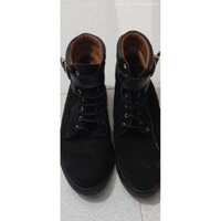 đôi giày nam da lộn hãng Versus Italy size 41