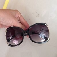 Đơn huynh my lời,  Shop Lê Trang  chuyên sỉ và lẻ tất cả các mặt hàng thời trang nam nữ và Bé second hand đẹp, độc, lạ.