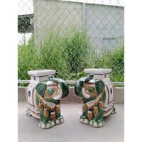 Đôn voi, đôn gốm sứ, đôn hình con voi_ màu xanh lục, cong vòi lên đầu🐘🐘