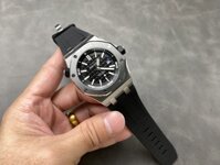 Đồng Hồ Audemars Piguet Royal Oak Offshore Diver 15710ST Mặt Đen Rep 1:1 APSF 42mm
