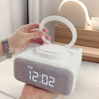Đồng hồ báo thức loa sạc không dây Bluetooth FM Giá đỡ điện thoại đèn ngủ radio sạc không dây
