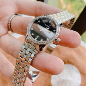 Đồng hồ nữ Citizen dây kim loại EU6030