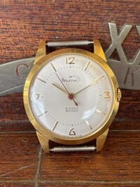 Đồng hồ cơ nga vostok chính hãng 100%, bảo hành 1 năm, hàng sẵn, giao hàng tận nơi