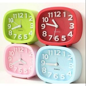 Đồng hồ để bàn Mini Clock