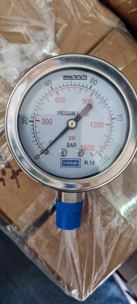 ĐỒNG HỒ ĐO ÁP SUẤT CÓ DẦU YAMAKI MẶT 63MM CHÂN INOX