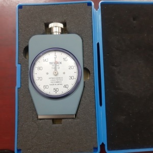 Đồng hồ đo độ cứng cao su Teclock GS-702N
