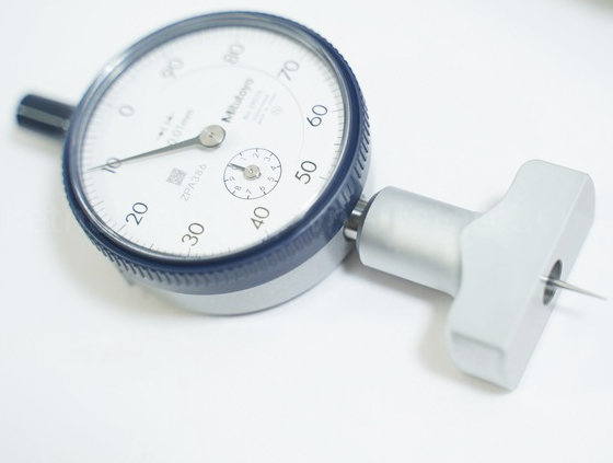 Đồng hồ đo sâu Mitutoyo 7210 (0-10mm x 0.01)