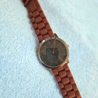 Đồng hồ Geneva máy Nhật