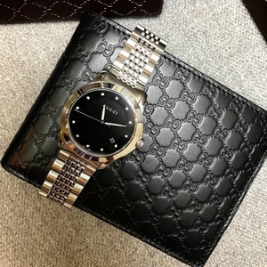 Đồng hồ Gucci YA126405