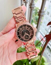 Đồng Hồ Guess Nữ Dây Kim Loại Vàng W1006L2 38mm Chính Hãng