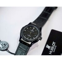 Đồng Hồ Hublot Classic Full Black , Nhà máy TW Máy ZF siêu mỏng Size 40mm, Dây cao su bọc da cao cấp