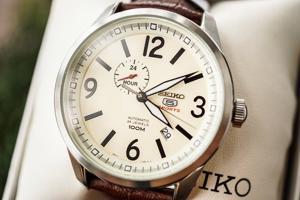 Đồng hồ nam 4 kim dây da Seiko SSA295K1