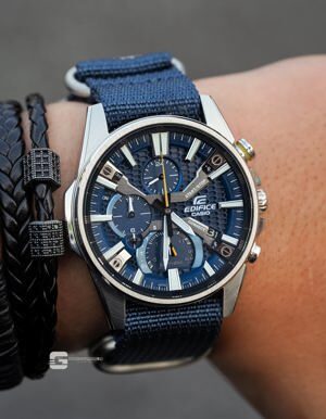 Đồng hồ nam Casio Edifice EQB-1200D