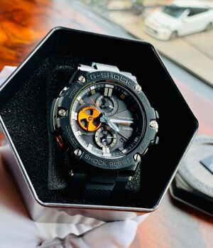 Đồng hồ nam Casio G-Shock GST-B100B