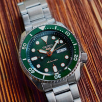 ĐỒNG HỒ NAM CHÍNH HÃNG Seiko 5 SRPD63K1 Automatic Sports Green Dial Hardlex For Men Stainless Steel Or Leather