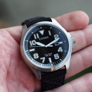 Đồng hồ nam Citizen AW1410-32X