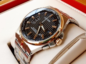 Đồng hồ nam Citizen CB0166-54H