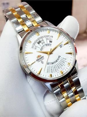 Đồng hồ nam dây kim loại Orient SEU0A006WH