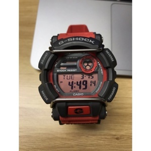 Đồng hồ nam dây nhựa Casio G-SHOCK GD-400