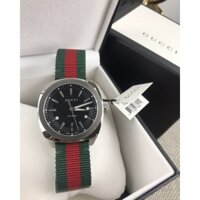 Đồng Hồ Nam Gucci GG2570 Black Dial Green and Red Nylon YA142305