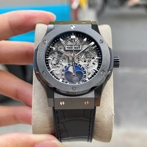 Đồng hồ nam Hublot 547.CX.0170.LR