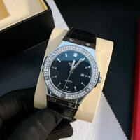 ĐỒNG HỒ NAM HU.LO | Viền đính đá size Nam 42mm, dây cao su màu đen đeo cực ôm tay, bảo hành 6 tháng