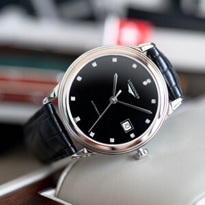 Đồng hồ nam Longines Flagship L4.974.4.57.2