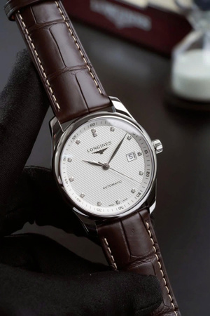 Đồng hồ nam Longines L2.793.4.77.3
