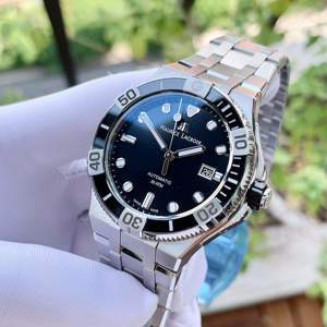 Đồng hồ nam Maurice Lacroix AI6058-SS002-330-1