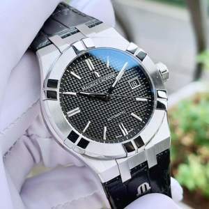 Đồng hồ nam Maurice Lacroix Aikon AI6007-SS001-330-1