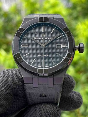 Đồng hồ nam Maurice Lacroix Aikon AI6008-PVB01-330-1