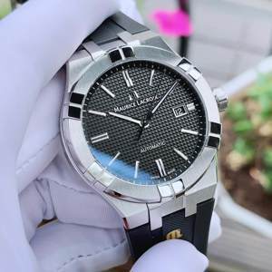 Đồng hồ nam Maurice Lacroix AI6008-SS000-330-2