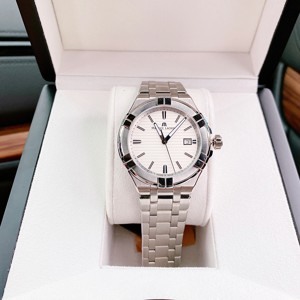 Đồng hồ nam Maurice Lacroix Aikon AI1008-SS002-131
