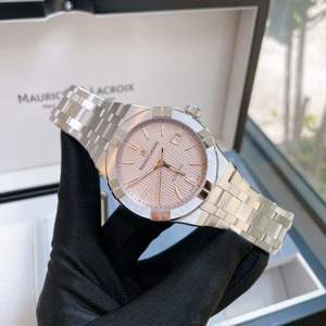 Đồng hồ nam Maurice Lacroix Aikon AI6008-SS002-730-1