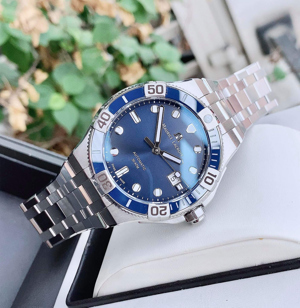 Đồng hồ nam Maurice Lacroix Aikon AI6058-SS002-430