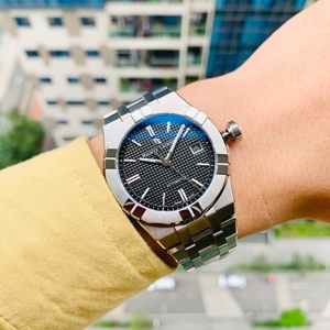 Đồng hồ nam Maurice Lacroix AI6007-SS002-330-1