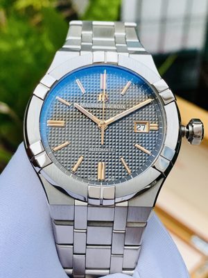 Đồng hồ nam Maurice Lacroix Aikon AI6008-SS002-331-1