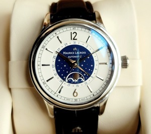 Đồng hồ nam Maurice Lacroix LC6168-SS001-122-1