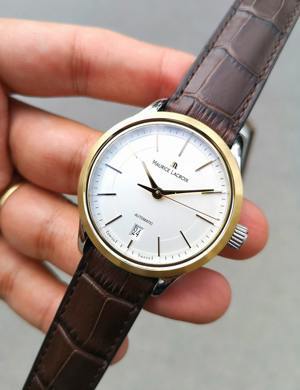 Đồng hồ nam Maurice Lacroix Les Classiques LC6017-YS101-130-1