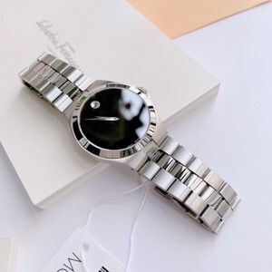 Đồng hồ nam Movado Museum 0606555