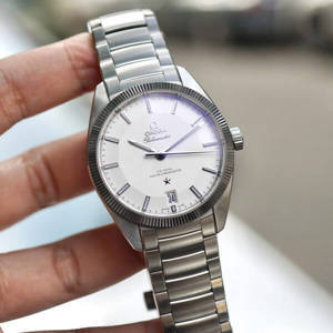 Đồng hồ nam Omega 130.30.39.21.02.001