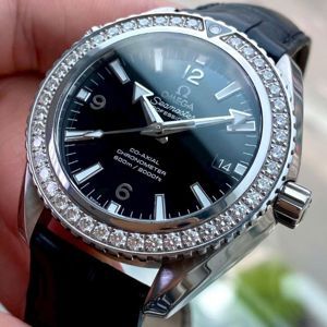 Đồng hồ nam Omega 232.18.42.21.01.001