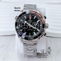Đồng Hồ Nam Omega Quartz Dây Kim Loại 5 Kim - Màu Bạc Mặt Đen Viền Cam Size 42mm