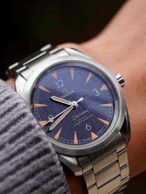 Đồng hồ nam Omega Railmaster 220.10.40.20.01.001 22010402001001