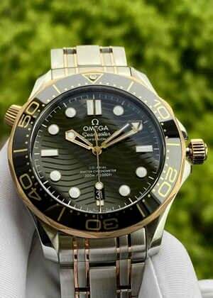 Đồng hồ nam Omega Seamaster Diver 300m Co-Axial Master Chronometer 42mm 210.20.42.20.01.001