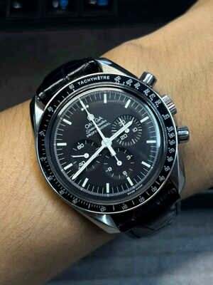 Đồng hồ nam Omega Speedmaster 311.33.42.30.01.001