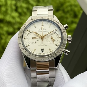 Đồng hồ nam Omega Speedmaster 331.10.42.51.02.002