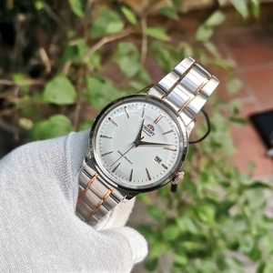 Đồng hồ nam Orient RA-AC0004S10B